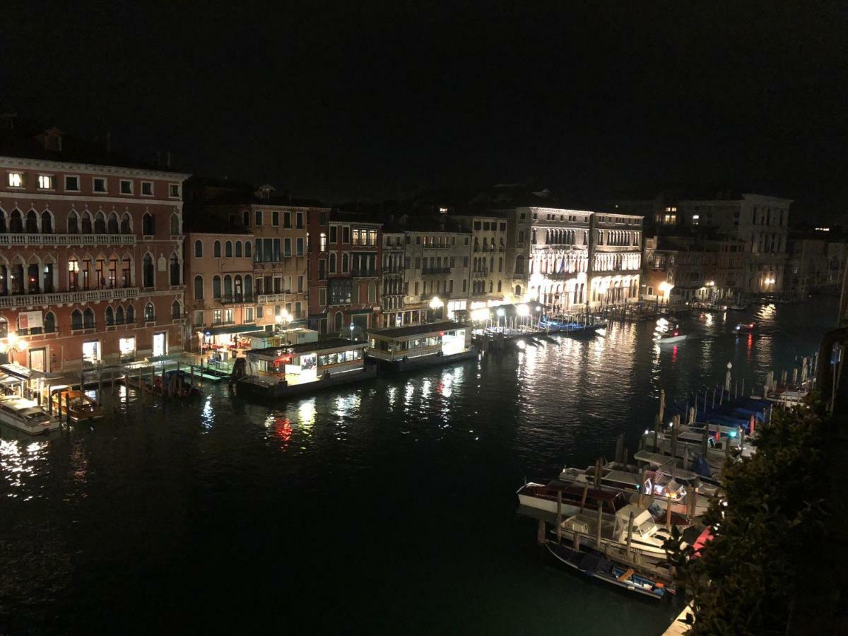 Apartamento Rialto Terrace On The Grand Canal Venecia Exterior foto